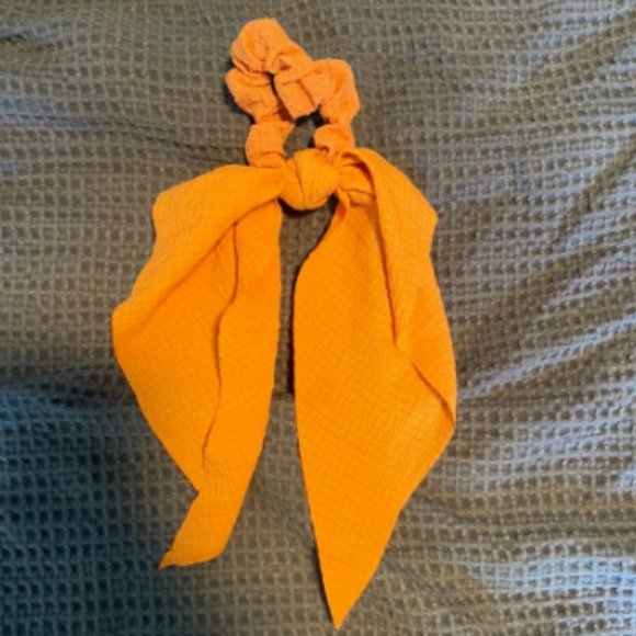 6 pc Scrunchie Set - Picture 3 of 7